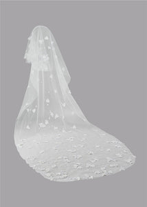 White Story: Floral Embroidered Veil